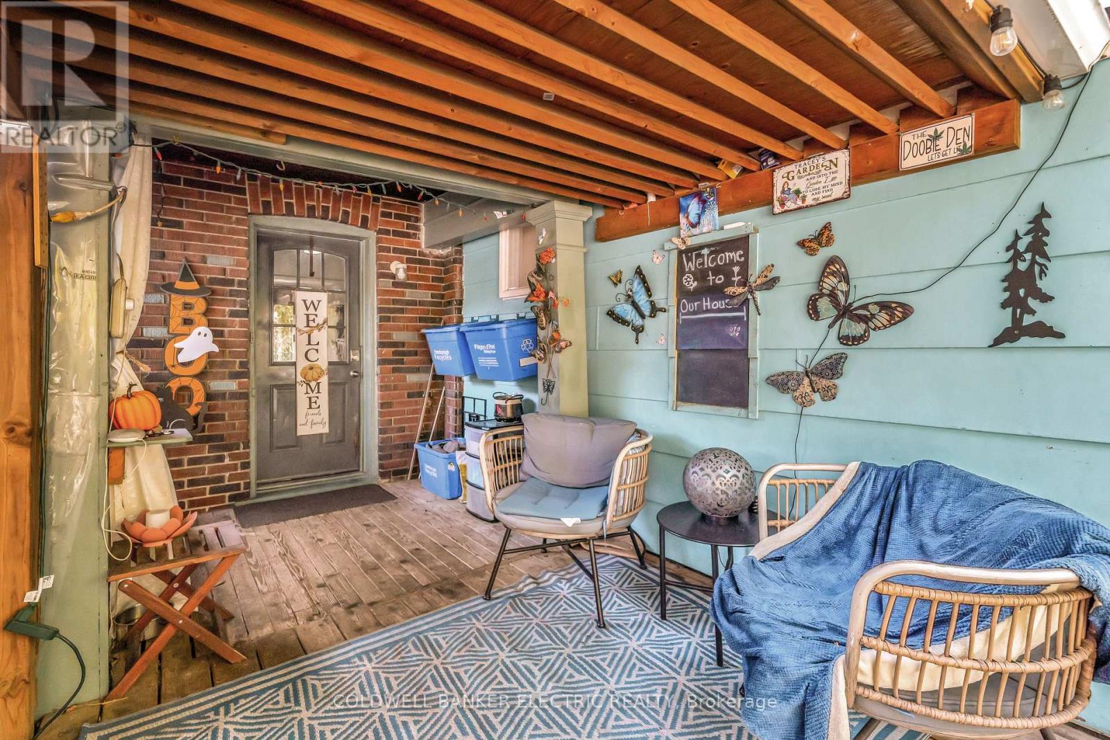 112 Lansdowne Street W, Peterborough (Town Ward 3), Ontario  K9J 1Y1 - Photo 37 - X12940304