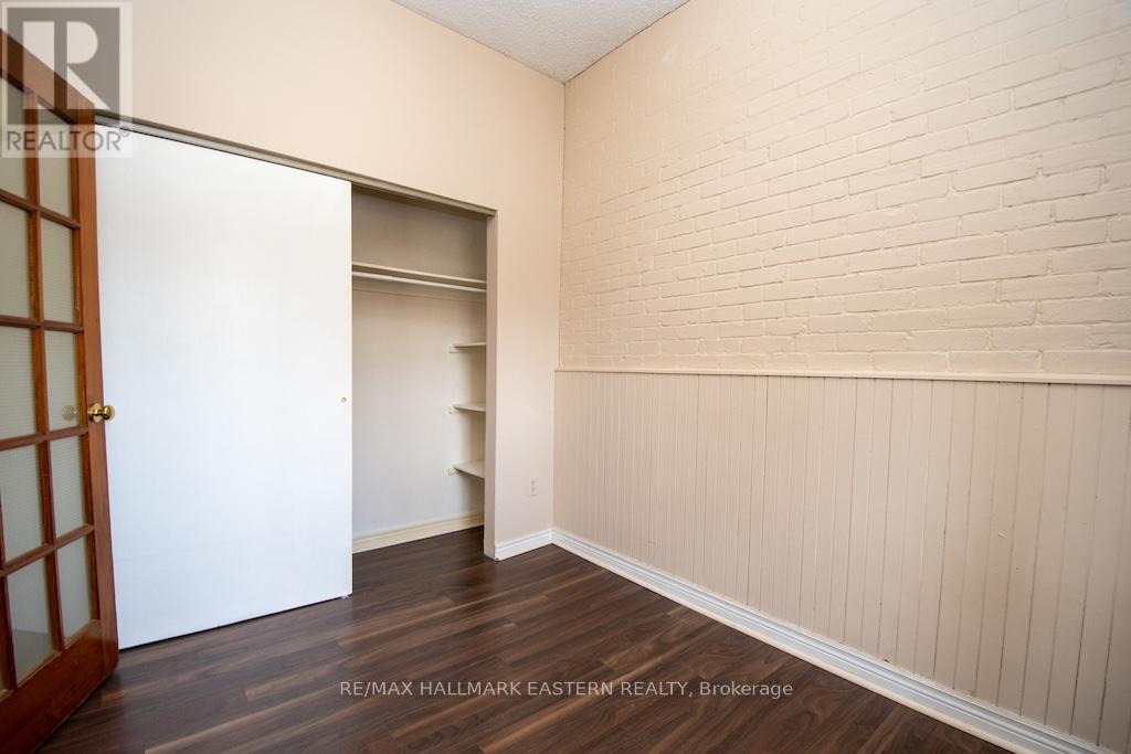 11 Argyle Street, Peterborough (Northcrest Ward 5), Ontario  K9H 7M2 - Photo 17 - X12940430