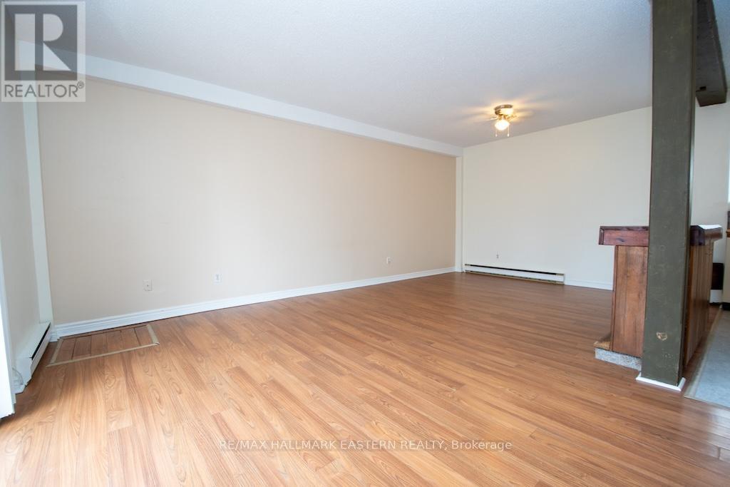 11 Argyle Street, Peterborough (Northcrest Ward 5), Ontario  K9H 7M2 - Photo 20 - X12940430