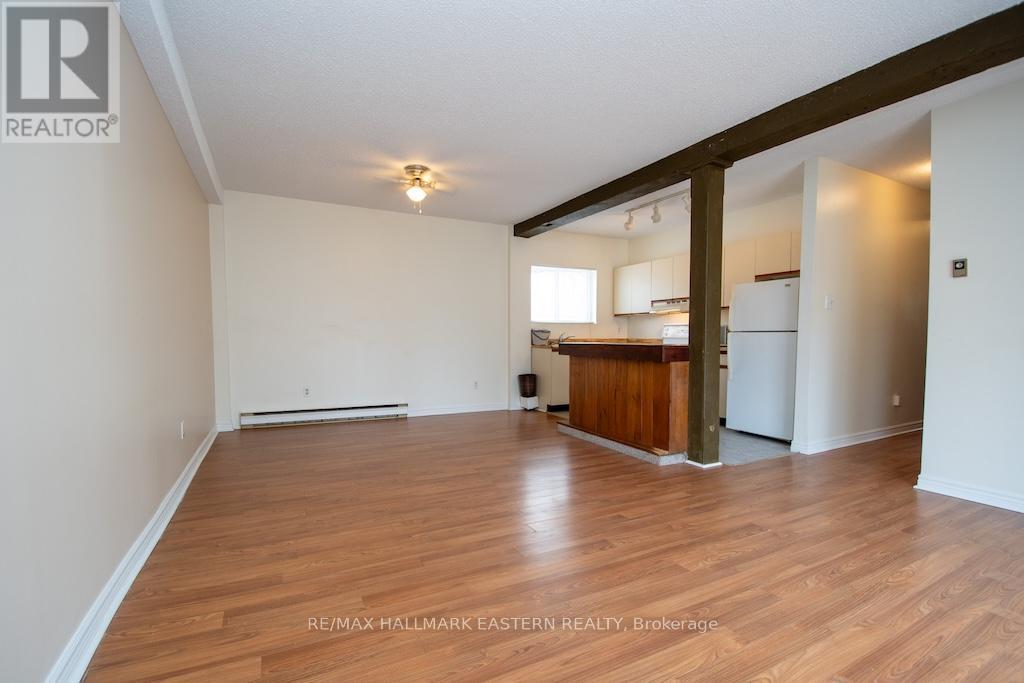 11 Argyle Street, Peterborough (Northcrest Ward 5), Ontario  K9H 7M2 - Photo 21 - X12940430