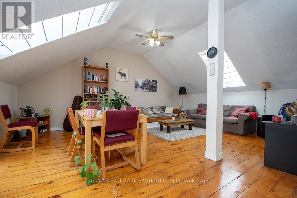 11 Argyle Street, Peterborough (Northcrest Ward 5), Ontario  K9H 7M2 - Photo 36 - X12940430