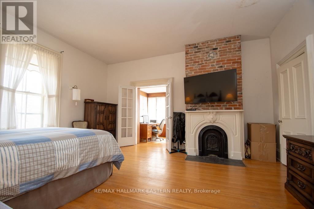 813 Water Street, Peterborough (Northcrest Ward 5), Ontario  K9H 3N7 - Photo 27 - X12940918