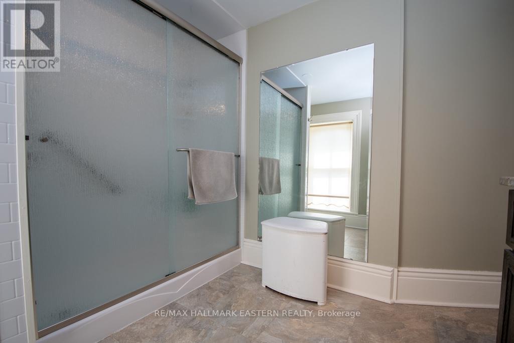 813 Water Street, Peterborough (Northcrest Ward 5), Ontario  K9H 3N7 - Photo 35 - X12940918