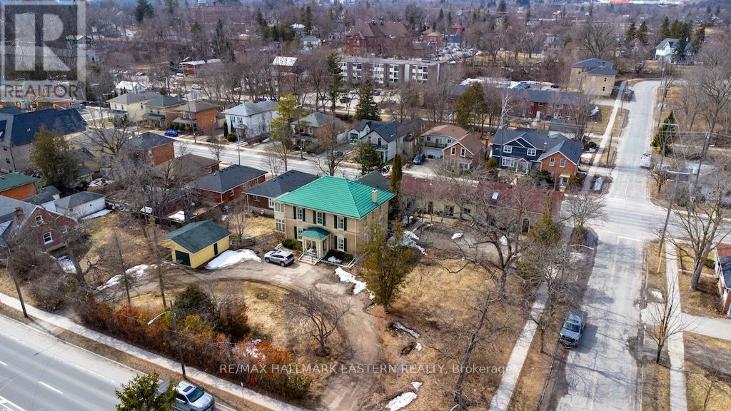 813 Water Street, Peterborough (Northcrest Ward 5), Ontario  K9H 3N7 - Photo 4 - X12940918