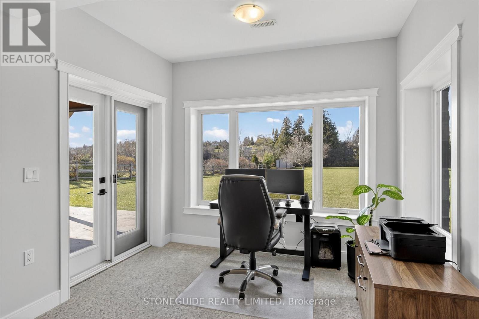 105 Arnott Drive, Selwyn, Ontario  K0L 1T0 - Photo 30 - X12941174