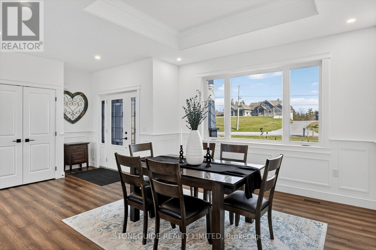 105 Arnott Drive, Selwyn, Ontario  K0L 1T0 - Photo 6 - X12941174