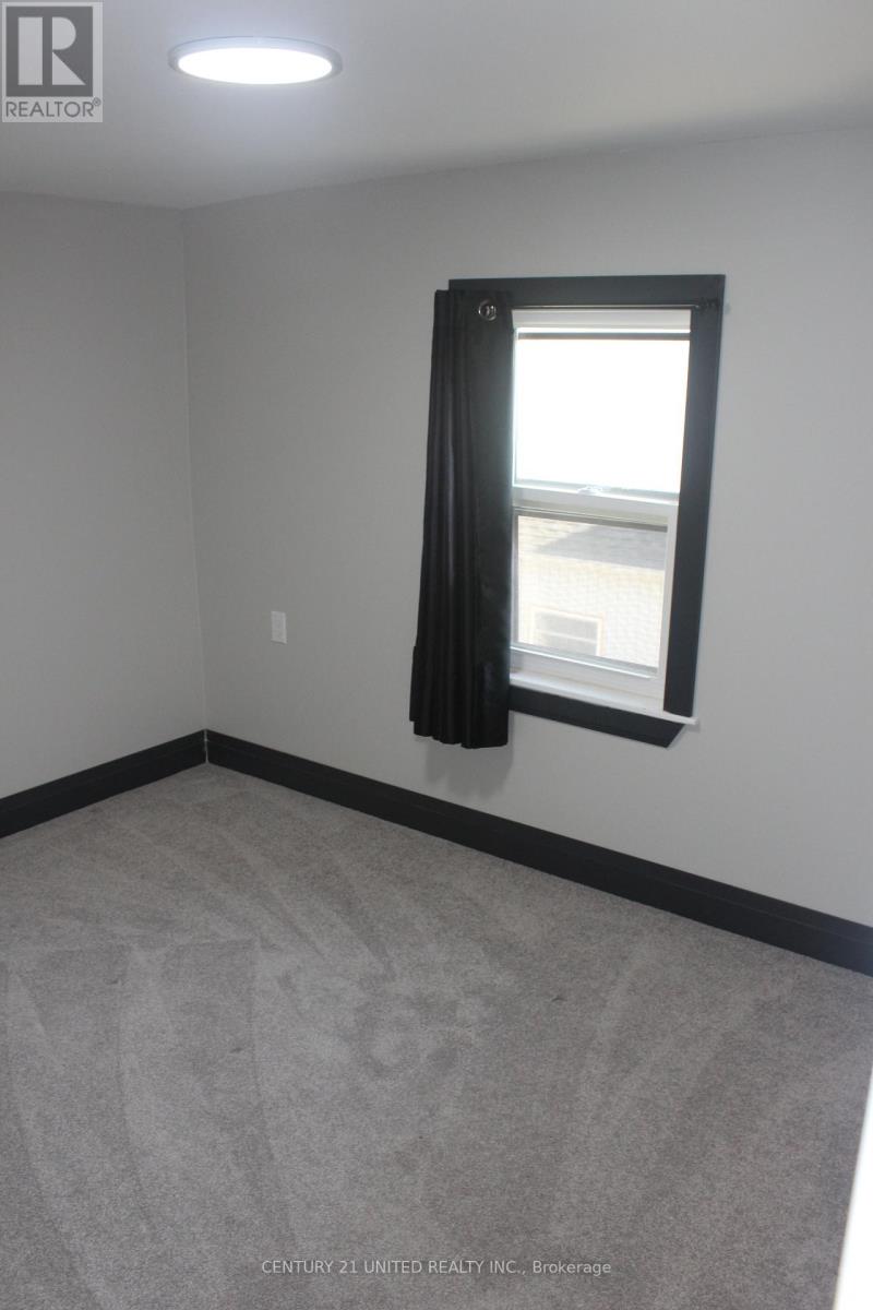 552 Bethune Street, Peterborough (Town Ward 3), Ontario  K9H 3Z5 - Photo 21 - X12941460