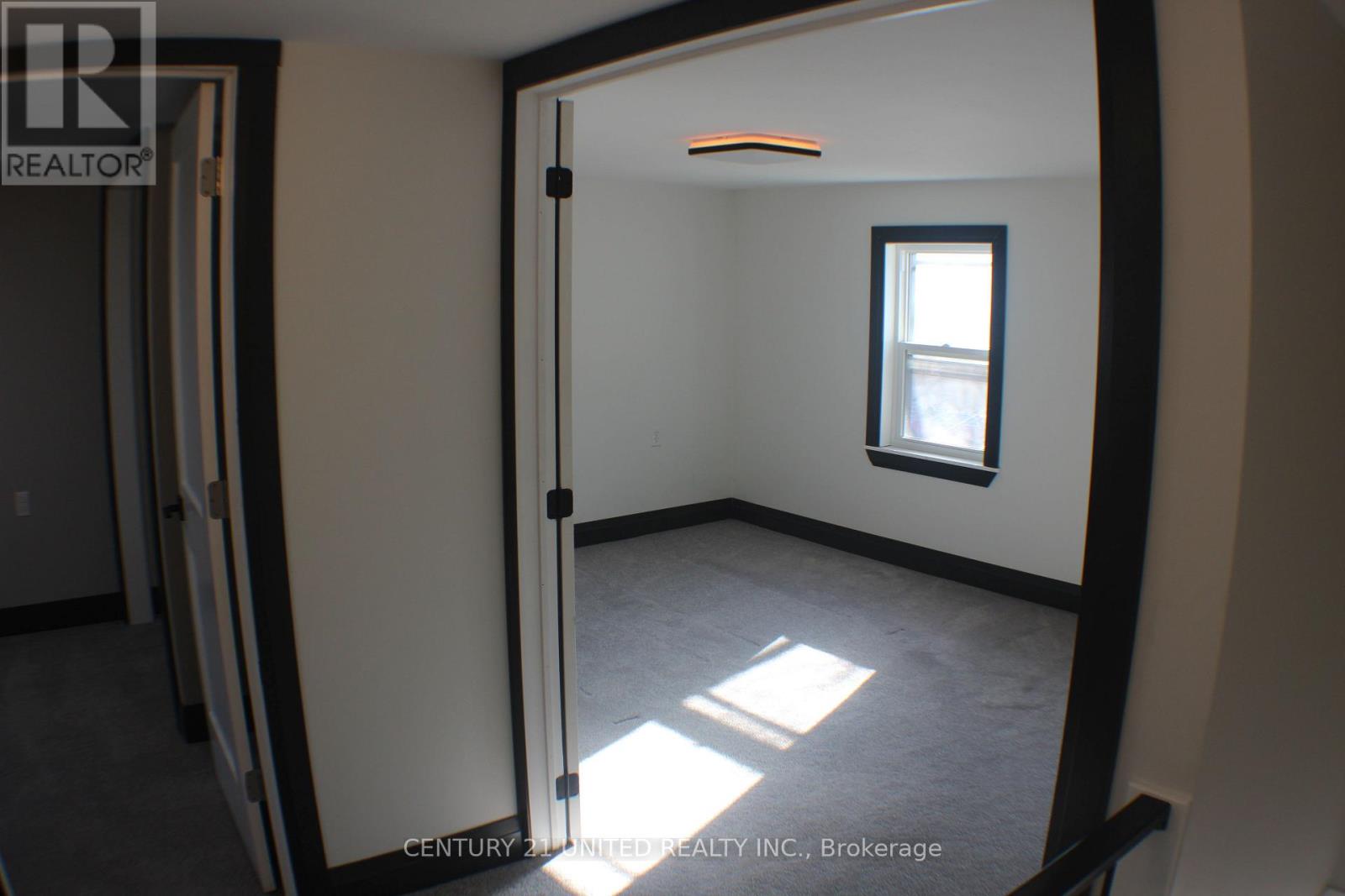 552 Bethune Street, Peterborough (Town Ward 3), Ontario  K9H 3Z5 - Photo 23 - X12941460