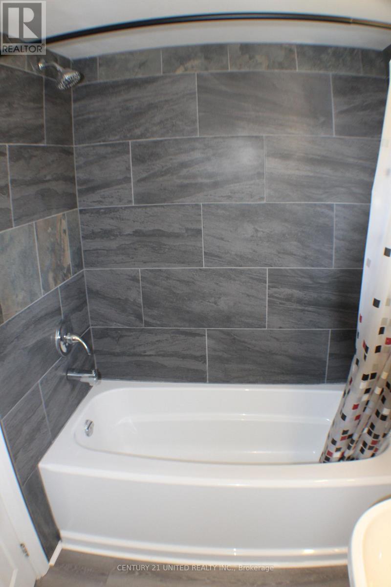 552 Bethune Street, Peterborough (Town Ward 3), Ontario  K9H 3Z5 - Photo 27 - X12941460