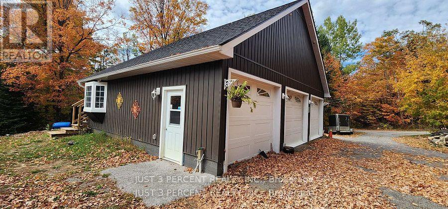 1492 County Rd 620 Road, North Kawartha, Ontario  K0L 1A0 - Photo 33 - X12941978