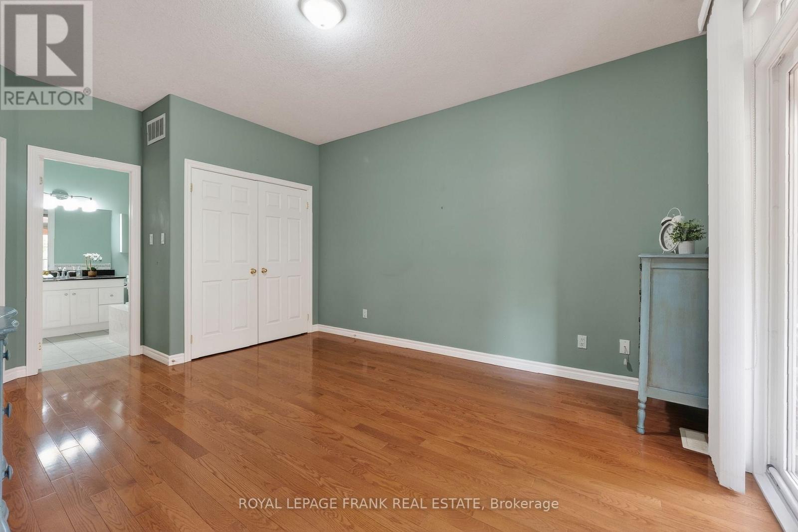 12 - 21 Rivermill Boulevard, Kawartha Lakes (Lindsay), Ontario  K9V 6K6 - Photo 15 - X12942520