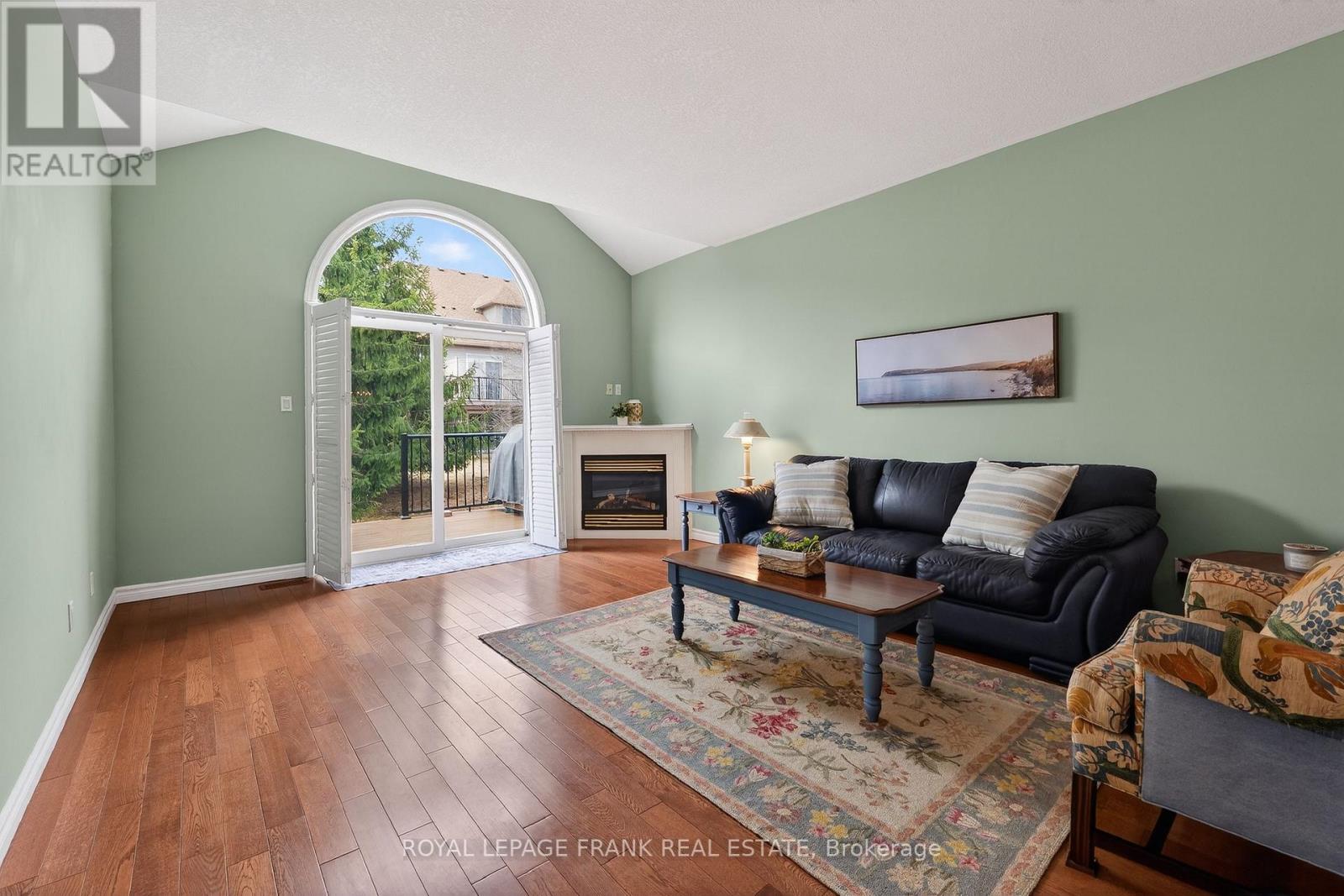 12 - 21 Rivermill Boulevard, Kawartha Lakes (Lindsay), Ontario  K9V 6K6 - Photo 8 - X12942520