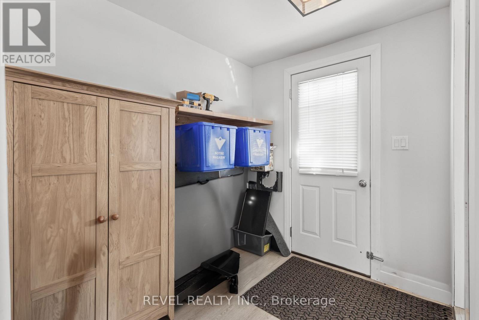 78 William Street S, Kawartha Lakes (Lindsay), Ontario  K9V 3A8 - Photo 13 - X12942678