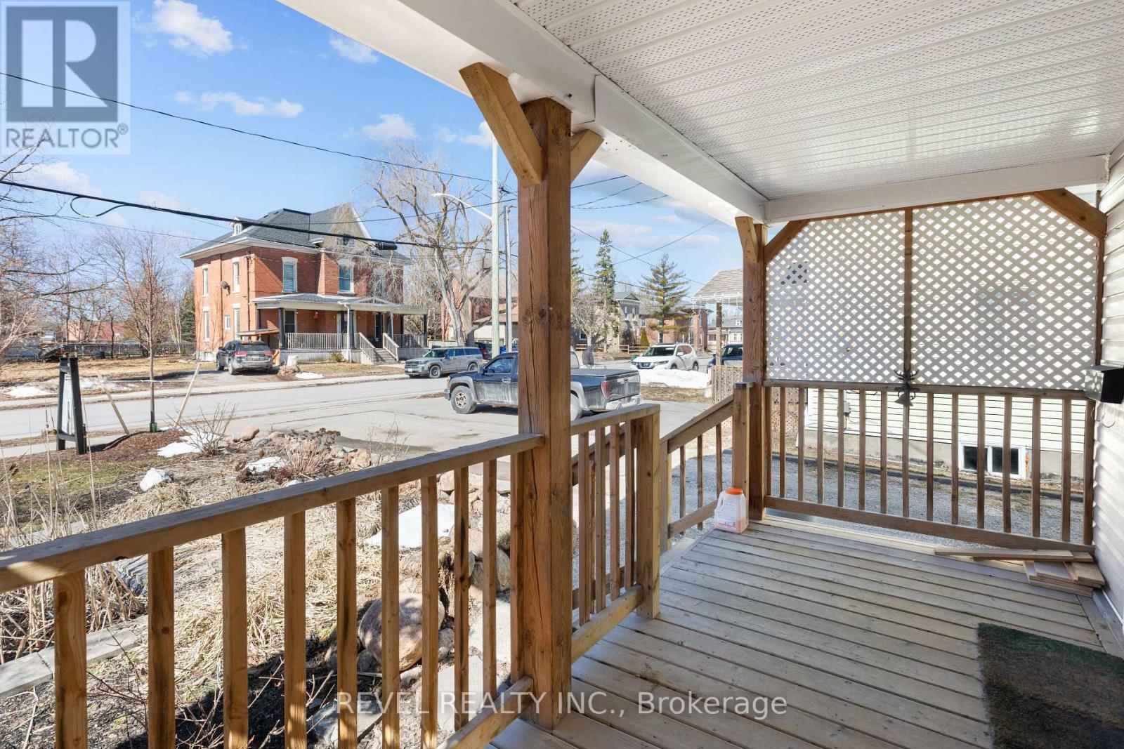 78 William Street S, Kawartha Lakes (Lindsay), Ontario  K9V 3A8 - Photo 4 - X12942678