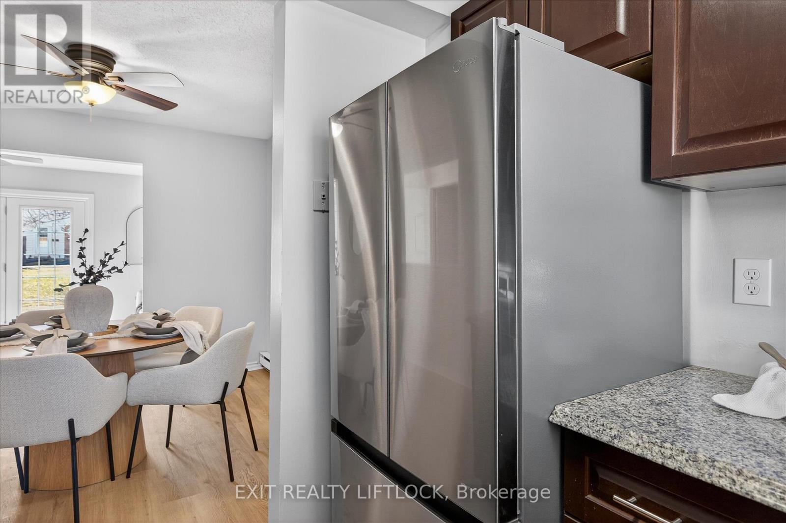 28 - 996 Sydenham Road, Peterborough (Ashburnham Ward 4), Ontario  K9J 7V7 - Photo 15 - X12943074