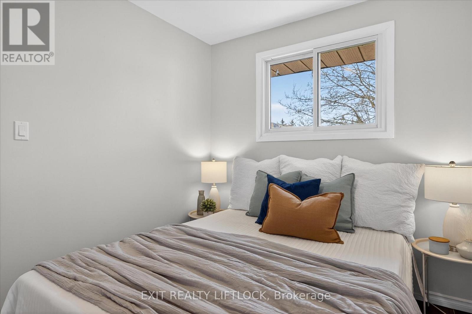 28 - 996 Sydenham Road, Peterborough (Ashburnham Ward 4), Ontario  K9J 7V7 - Photo 25 - X12943074