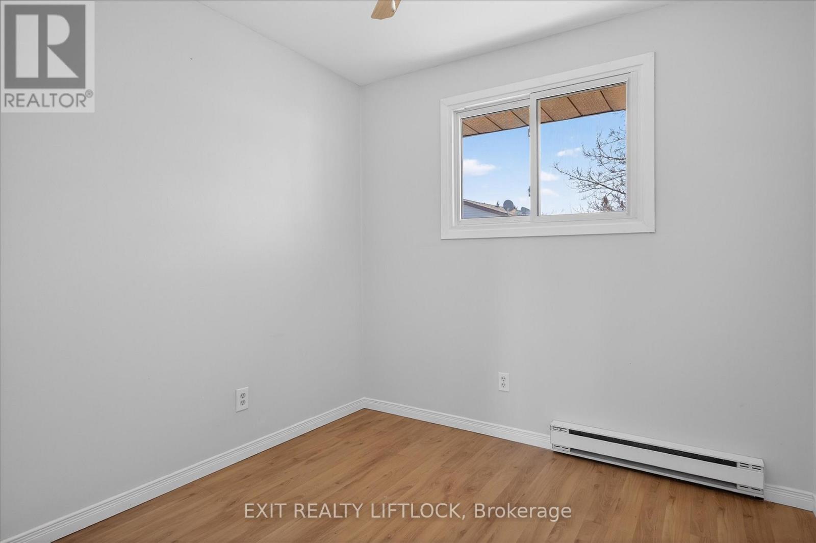 28 - 996 Sydenham Road, Peterborough (Ashburnham Ward 4), Ontario  K9J 7V7 - Photo 27 - X12943074