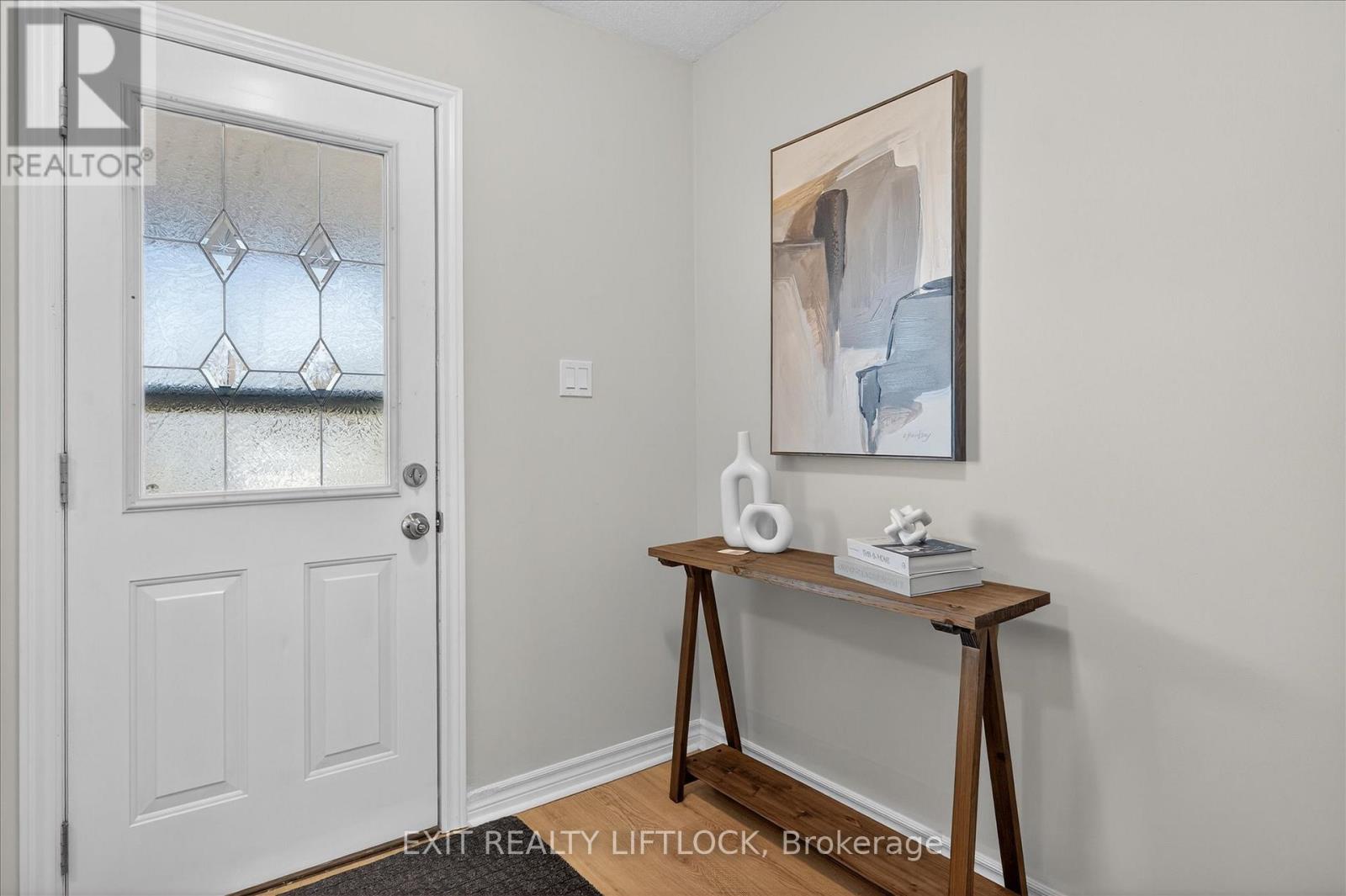 28 - 996 Sydenham Road, Peterborough (Ashburnham Ward 4), Ontario  K9J 7V7 - Photo 3 - X12943074