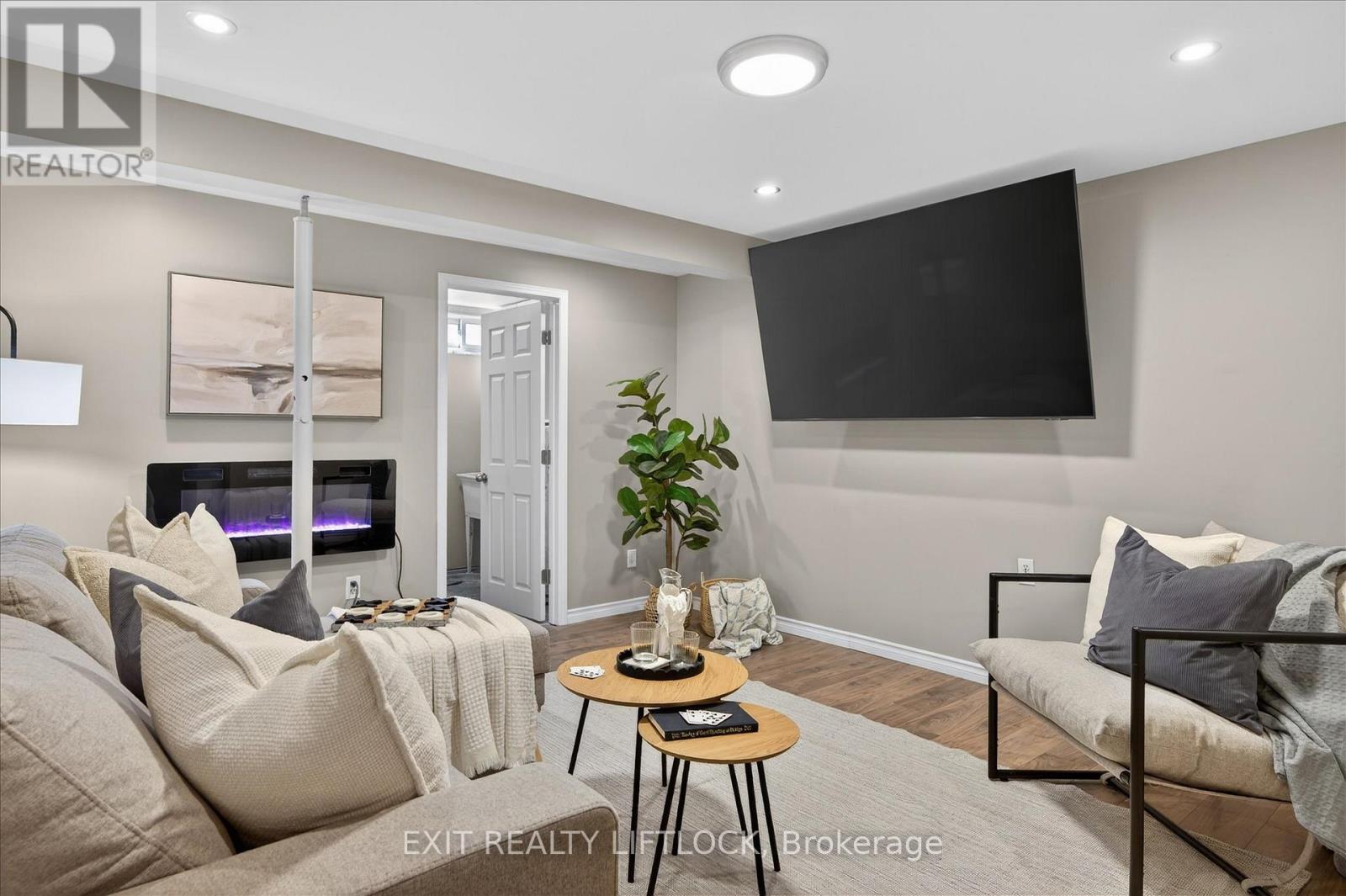 28 - 996 Sydenham Road, Peterborough (Ashburnham Ward 4), Ontario  K9J 7V7 - Photo 30 - X12943074