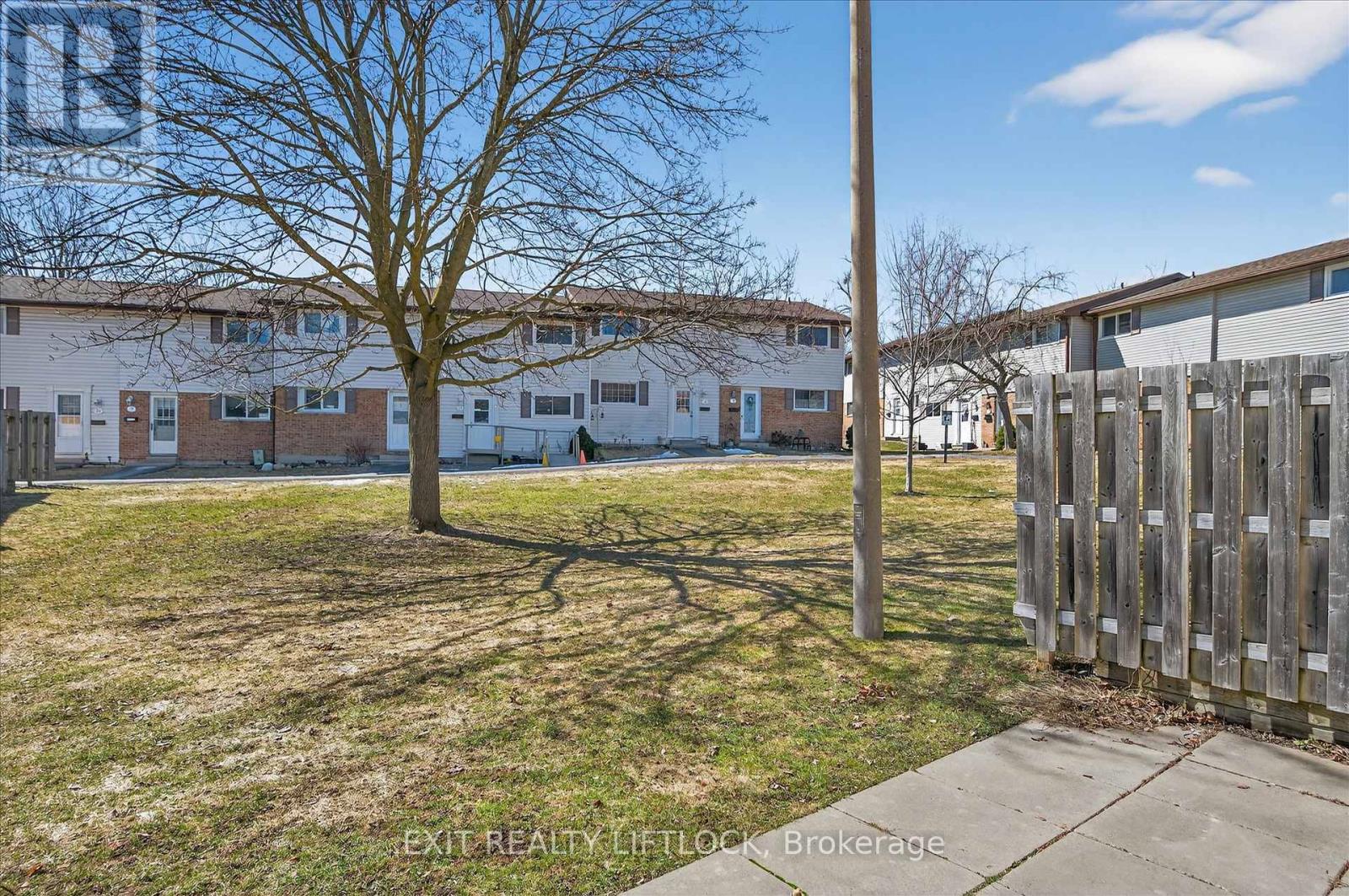 28 - 996 Sydenham Road, Peterborough (Ashburnham Ward 4), Ontario  K9J 7V7 - Photo 39 - X12943074