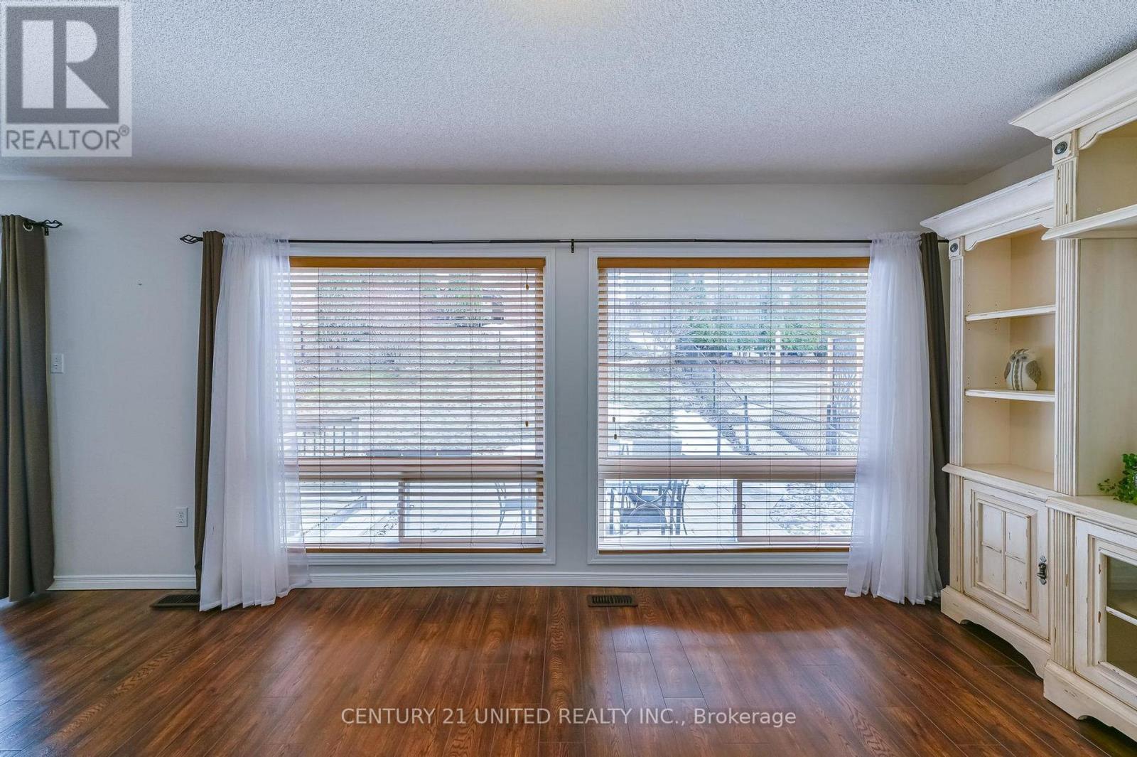 833 Bertrand Terrace, Peterborough (Monaghan Ward 2), Ontario  K9K 2T1 - Photo 12 - X12943190