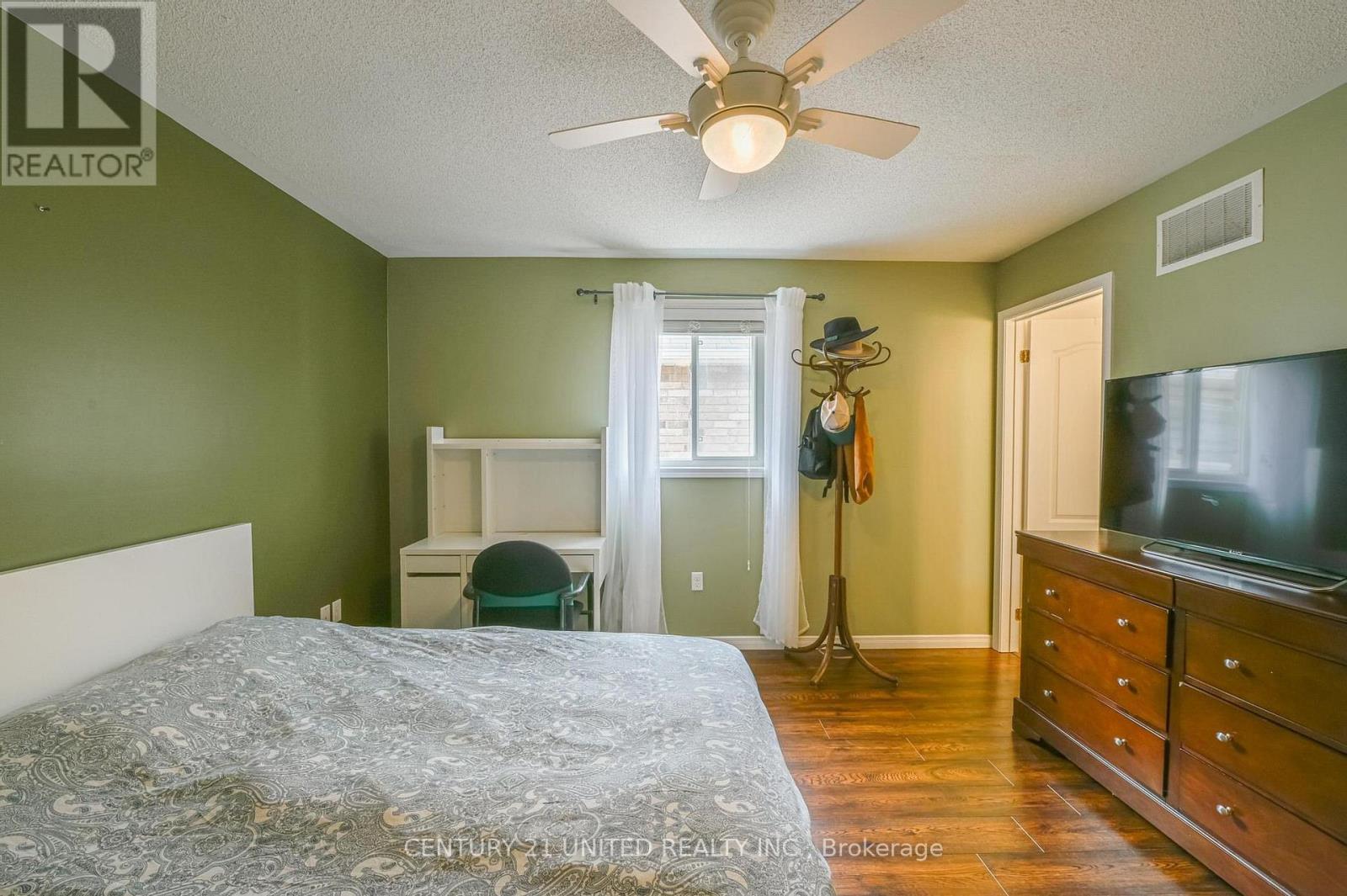 833 Bertrand Terrace, Peterborough (Monaghan Ward 2), Ontario  K9K 2T1 - Photo 20 - X12943190