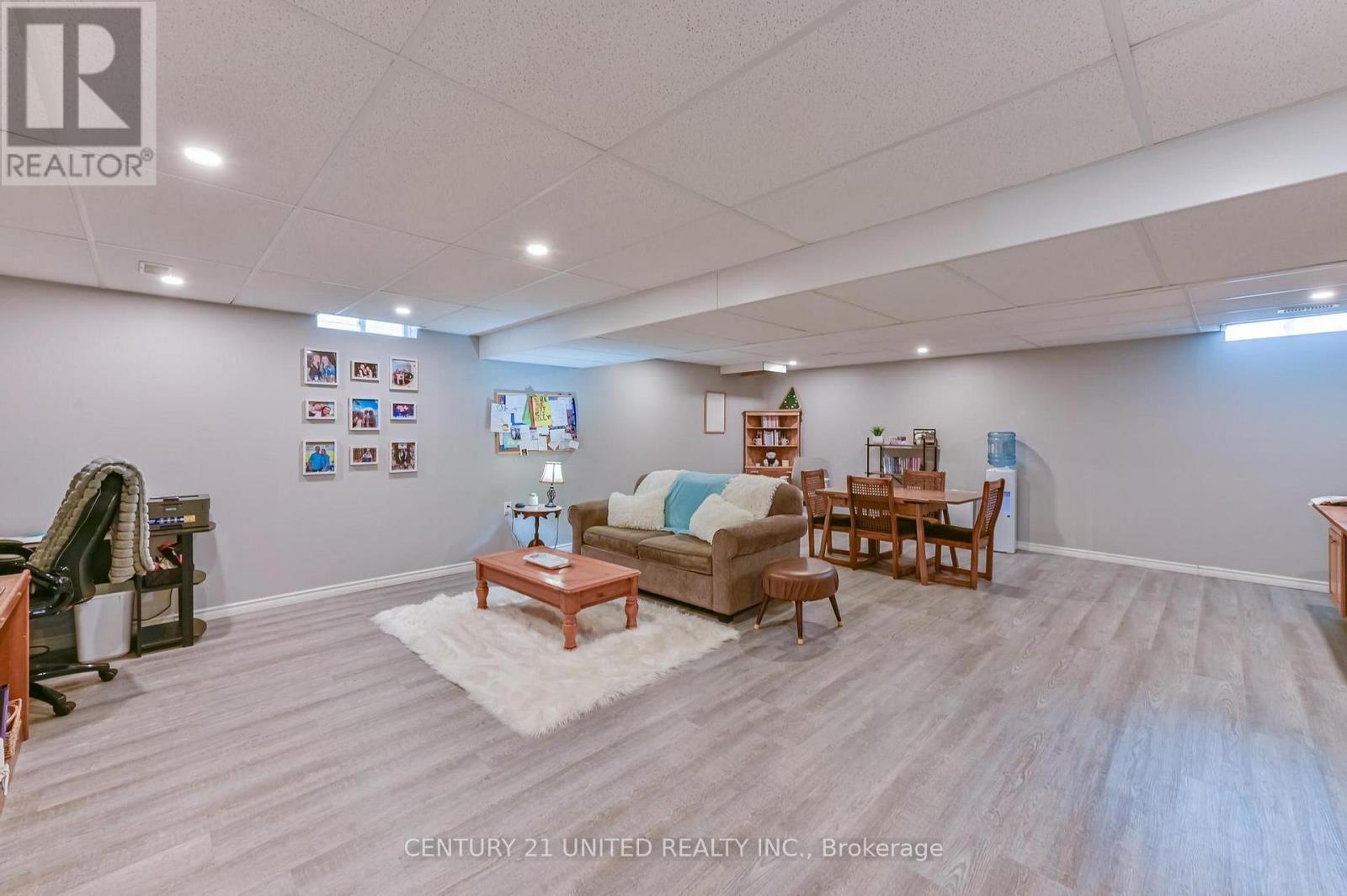 833 Bertrand Terrace, Peterborough (Monaghan Ward 2), Ontario  K9K 2T1 - Photo 23 - X12943190