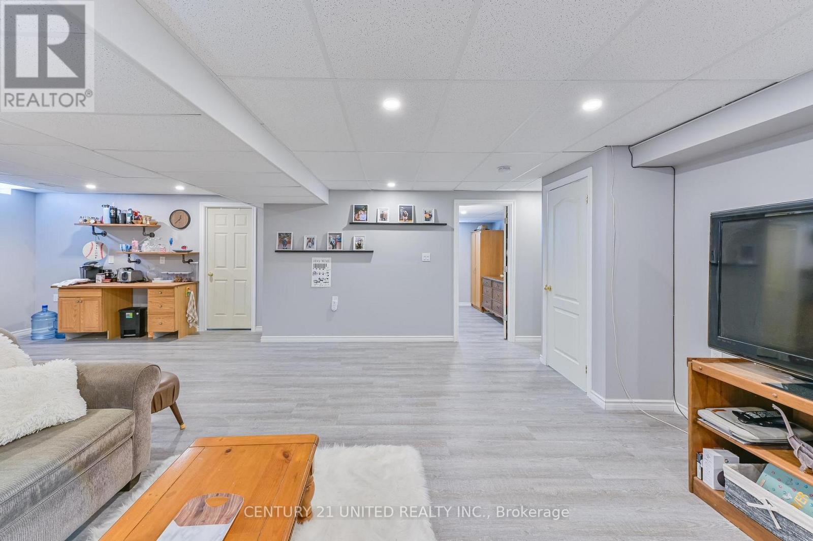 833 Bertrand Terrace, Peterborough (Monaghan Ward 2), Ontario  K9K 2T1 - Photo 25 - X12943190