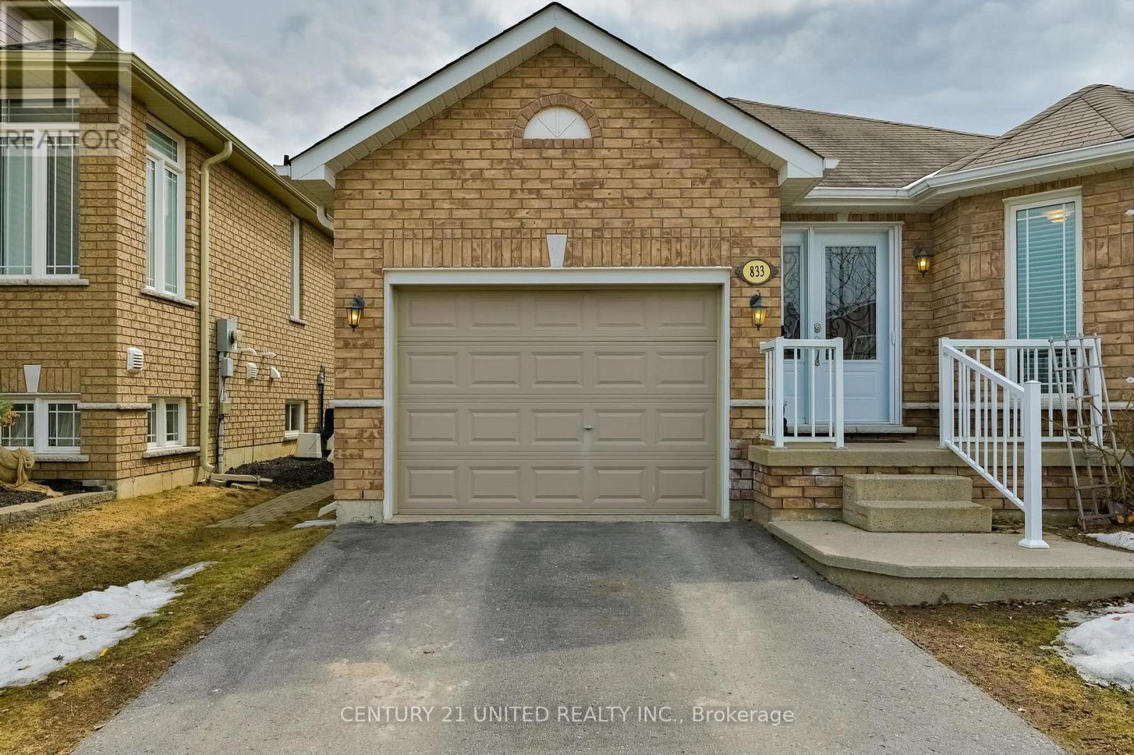 833 Bertrand Terrace, Peterborough (Monaghan Ward 2), Ontario  K9K 2T1 - Photo 3 - X12943190
