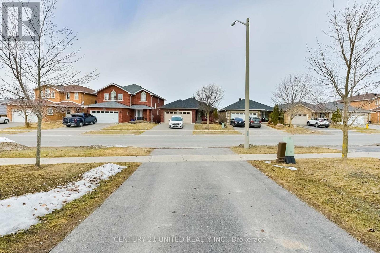 833 Bertrand Terrace, Peterborough (Monaghan Ward 2), Ontario  K9K 2T1 - Photo 36 - X12943190