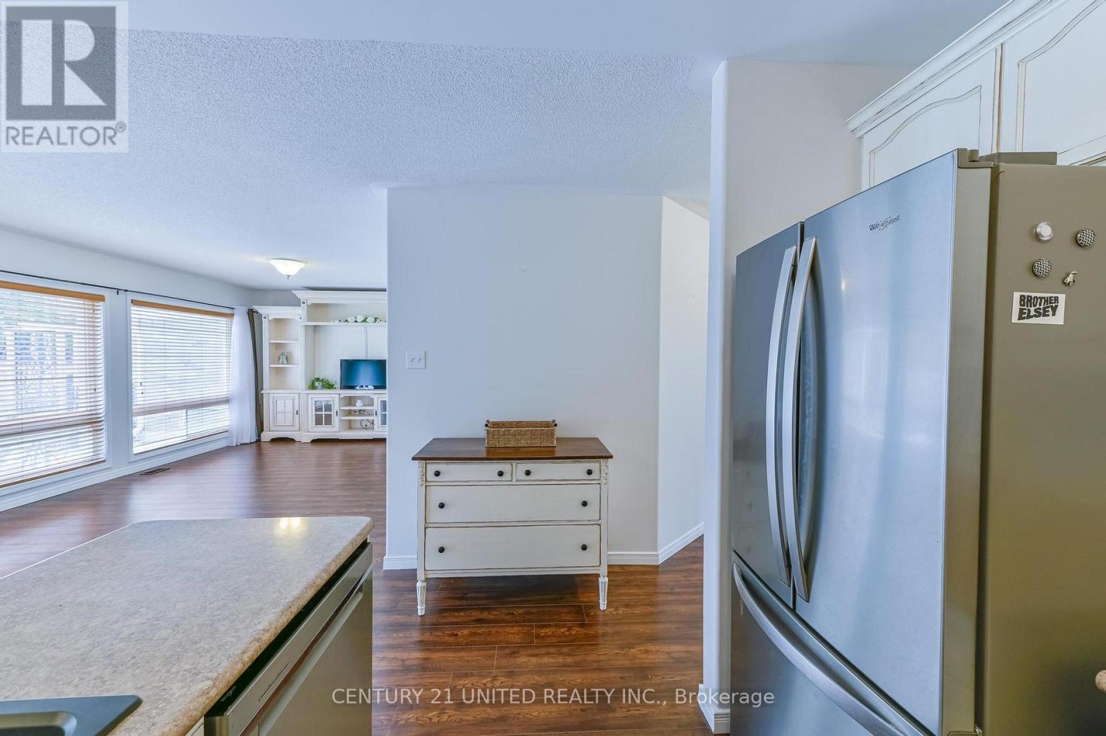 833 Bertrand Terrace, Peterborough (Monaghan Ward 2), Ontario  K9K 2T1 - Photo 9 - X12943190