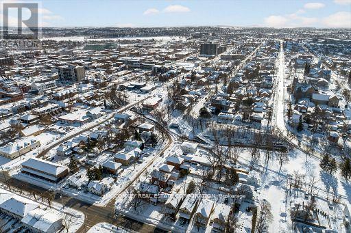 507 Stewart Street, Peterborough (Town Ward 3), Ontario  K9H 4B7 - Photo 25 - X12943248