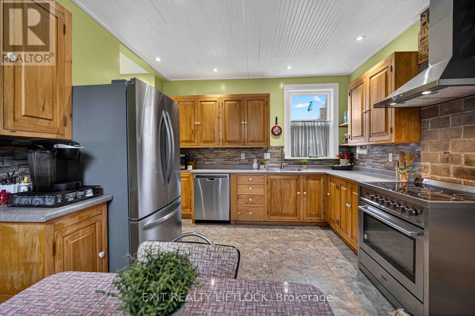 2464 Queen Mary Street, Cavan Monaghan (Cavan Twp), Ontario  L0A 1C0 - Photo 10 - X12943310