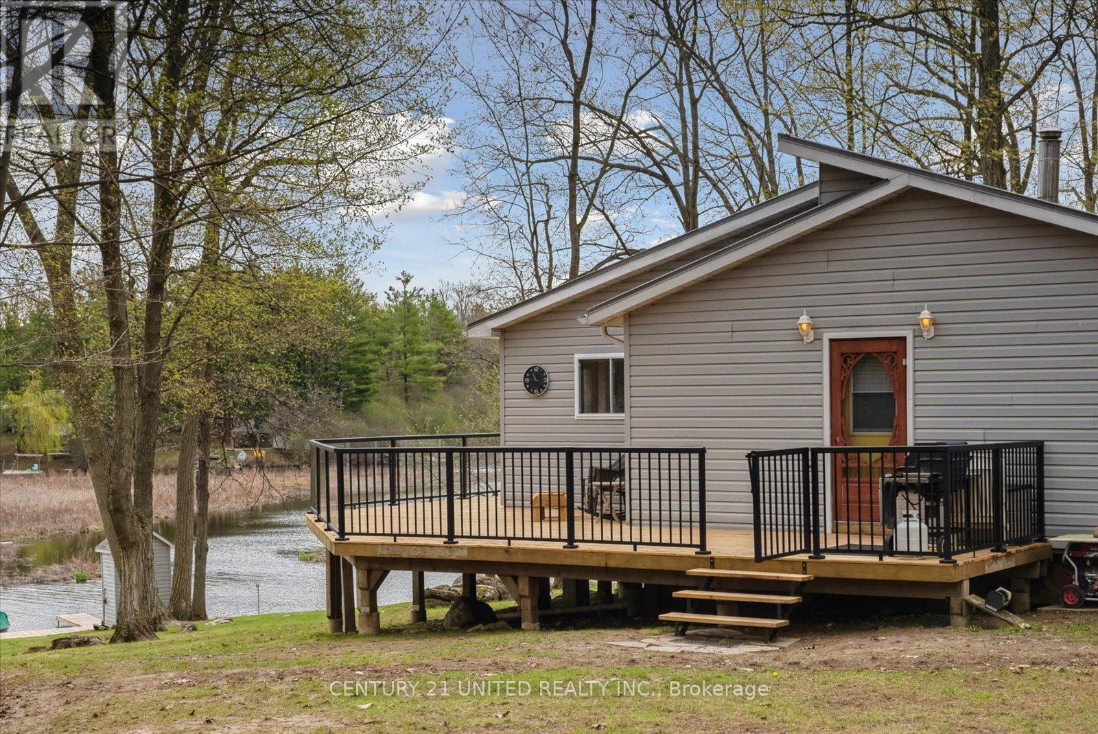 179 Long Island, Otonabee-South Monaghan, Ontario  K0L 2G0 - Photo 4 - X12943314