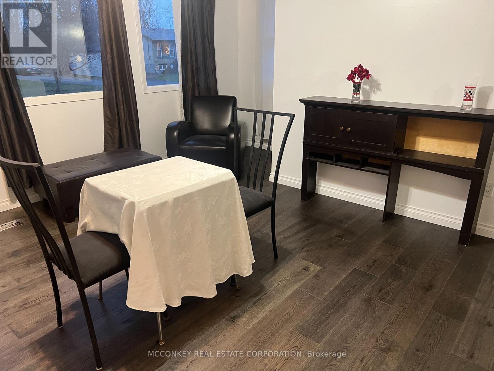 24 King Street W, Kawartha Lakes (Omemee), Ontario  K0L 2W0 - Photo 11 - X12943348