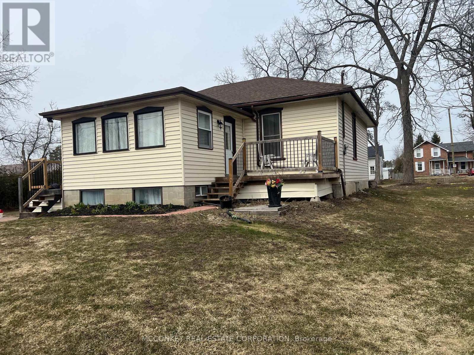 24 King Street W, Kawartha Lakes (Omemee), Ontario  K0L 2W0 - Photo 3 - X12943348