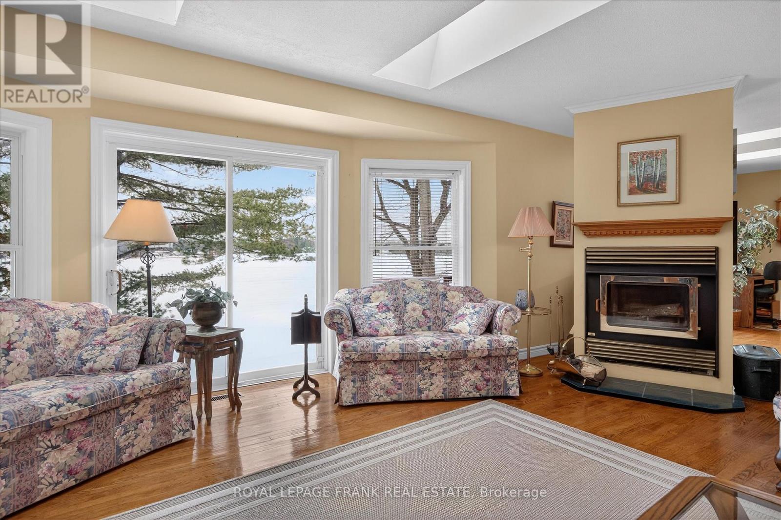 1855 South Bayshore Road E, Douro-Dummer, Ontario  K0L 2H0 - Photo 24 - X12943664