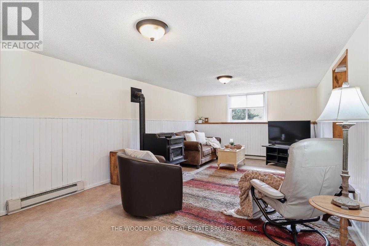 623 Belmont Twp 2nd Line, Havelock-Belmont-Methuen (Belmont-Methuen), Ontario  K0L 1Z0 - Photo 15 - X12943854