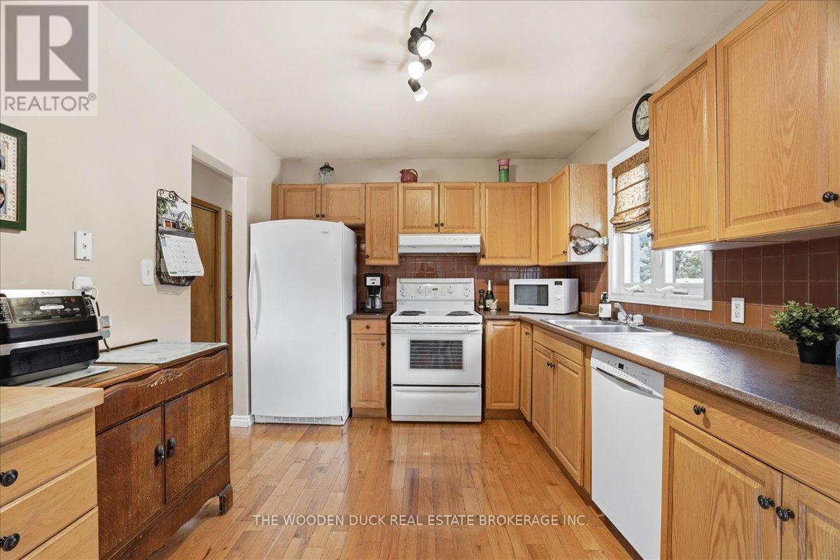 623 Belmont Twp 2nd Line, Havelock-Belmont-Methuen (Belmont-Methuen), Ontario  K0L 1Z0 - Photo 3 - X12943854