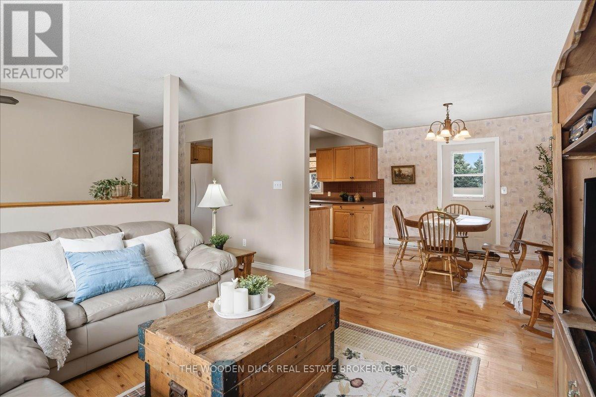 623 Belmont Twp 2nd Line, Havelock-Belmont-Methuen (Belmont-Methuen), Ontario  K0L 1Z0 - Photo 8 - X12943854