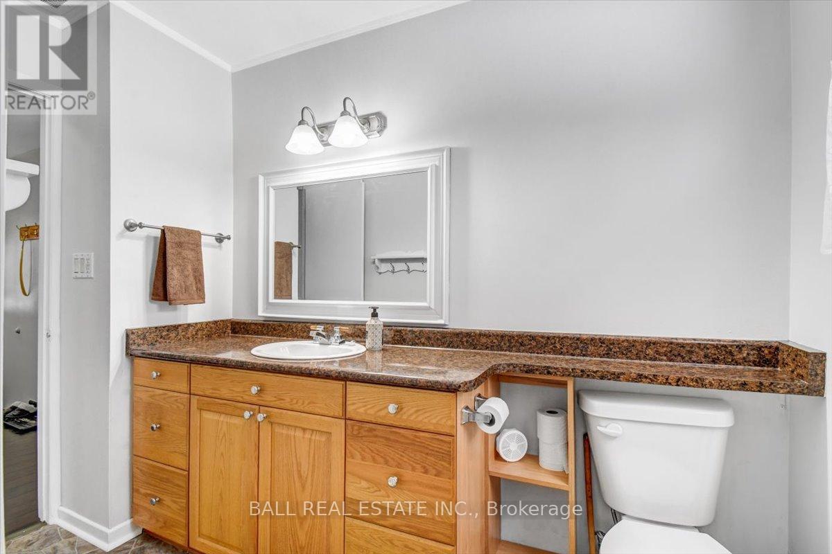 9 Quarry Road, Bancroft (Dungannon Ward), Ontario  K0L 1C0 - Photo 21 - X12944066