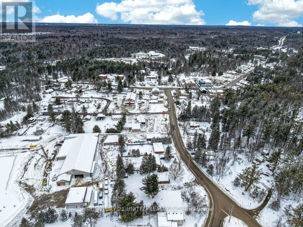 175 County Rd 504, North Kawartha, Ontario  K0L 1A0 - Photo 32 - X12944114