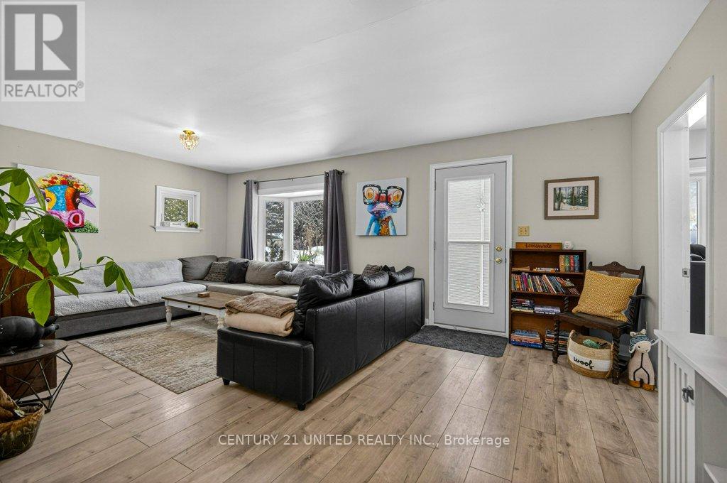 175 County Rd 504, North Kawartha, Ontario  K0L 1A0 - Photo 6 - X12944114