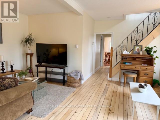 23 Colbourne Street W, Selwyn, Ontario  K0L 2H0 - Photo 11 - X12945054