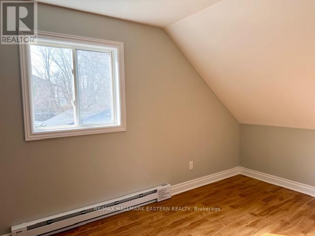 23 Colbourne Street W, Selwyn, Ontario  K0L 2H0 - Photo 21 - X12945054