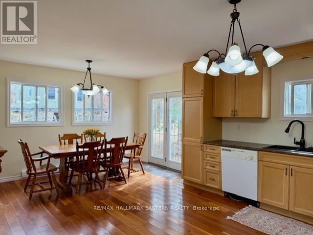 23 Colbourne Street W, Selwyn, Ontario  K0L 2H0 - Photo 7 - X12945054