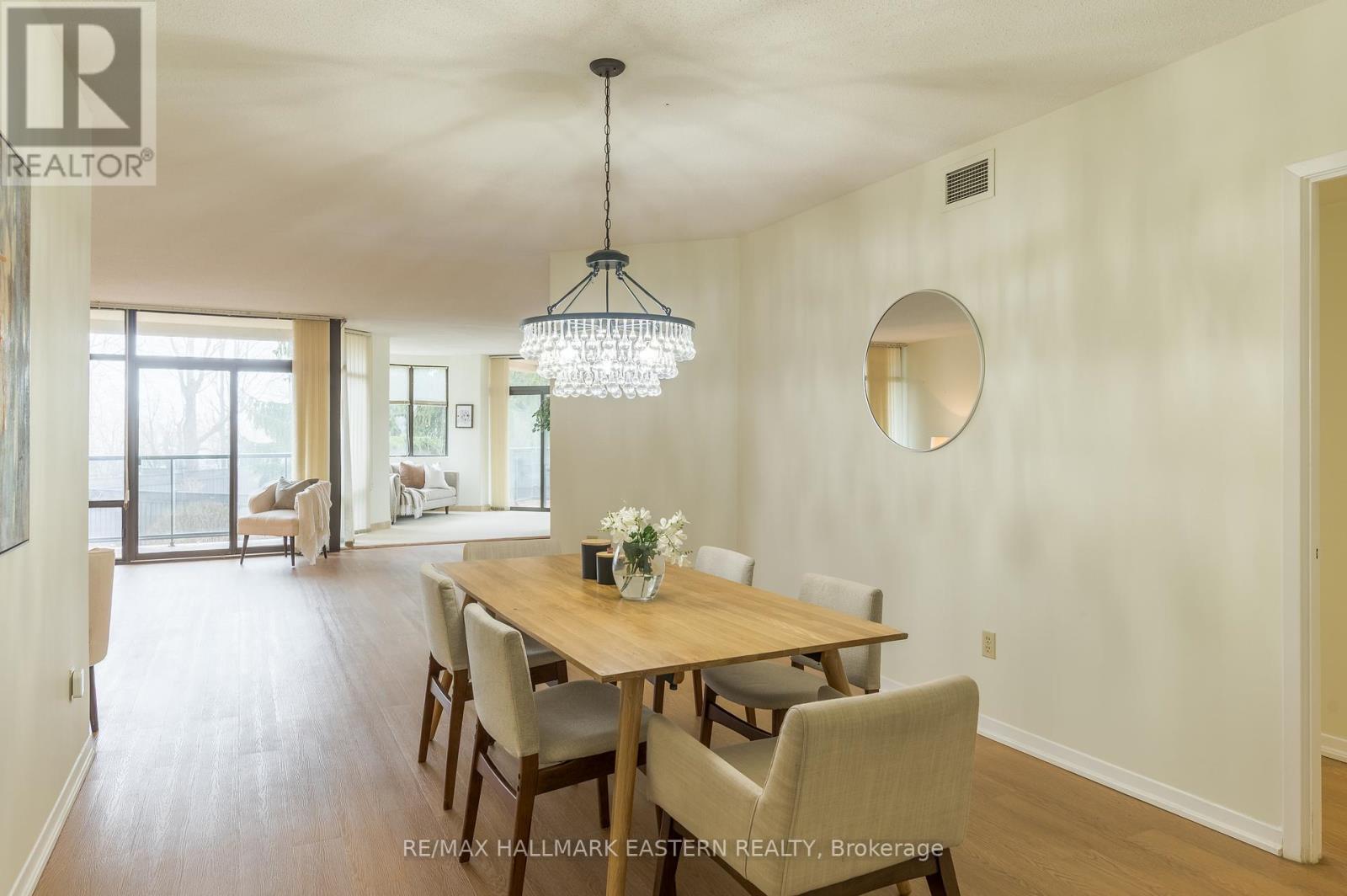 204 - 1818 Cherryhill Road, Peterborough (Monaghan Ward 2), Ontario  K9K 1S6 - Photo 4 - X12945366