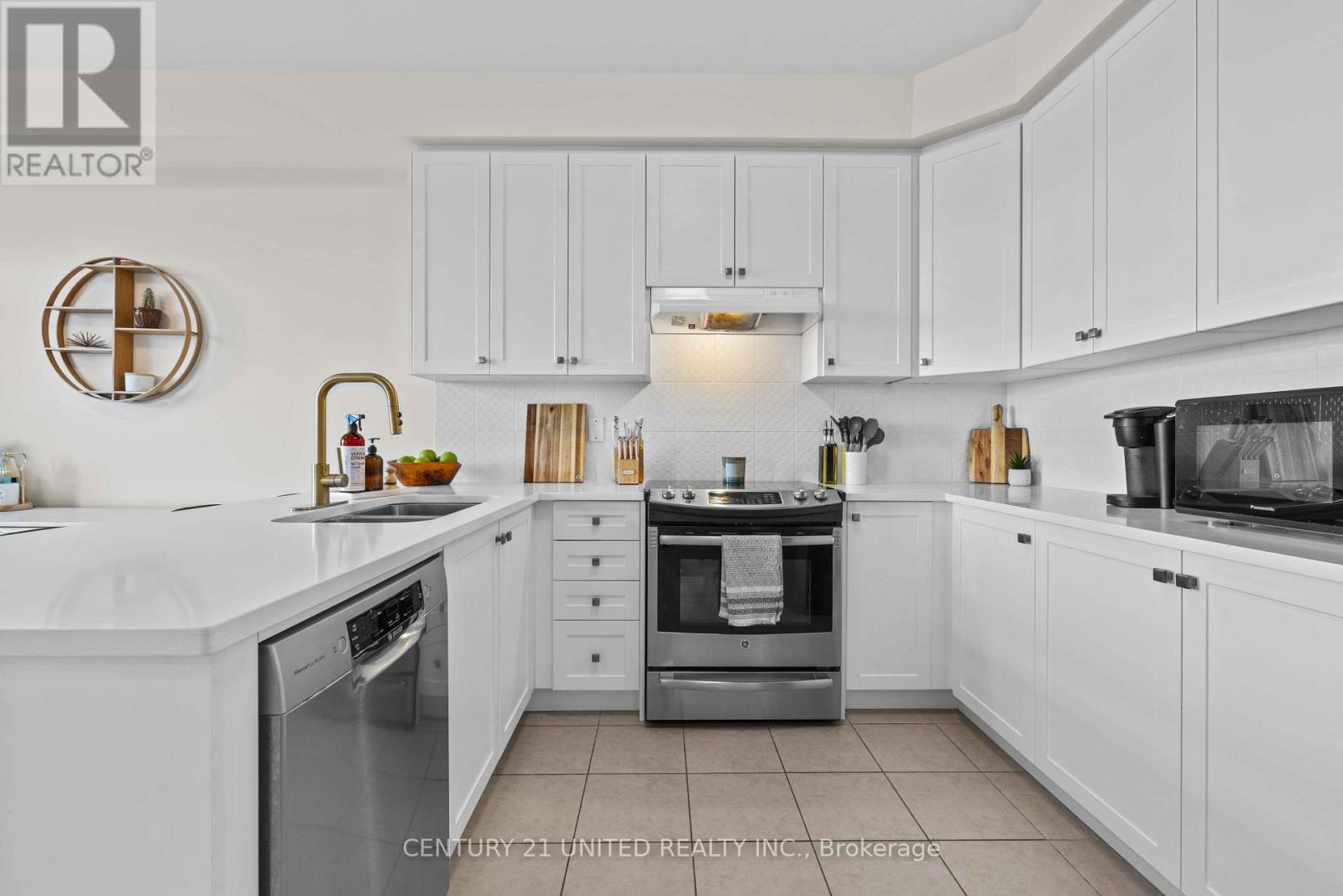 23 Veterans Road, Otonabee-South Monaghan, Ontario  K9J 0K2 - Photo 17 - X12945442