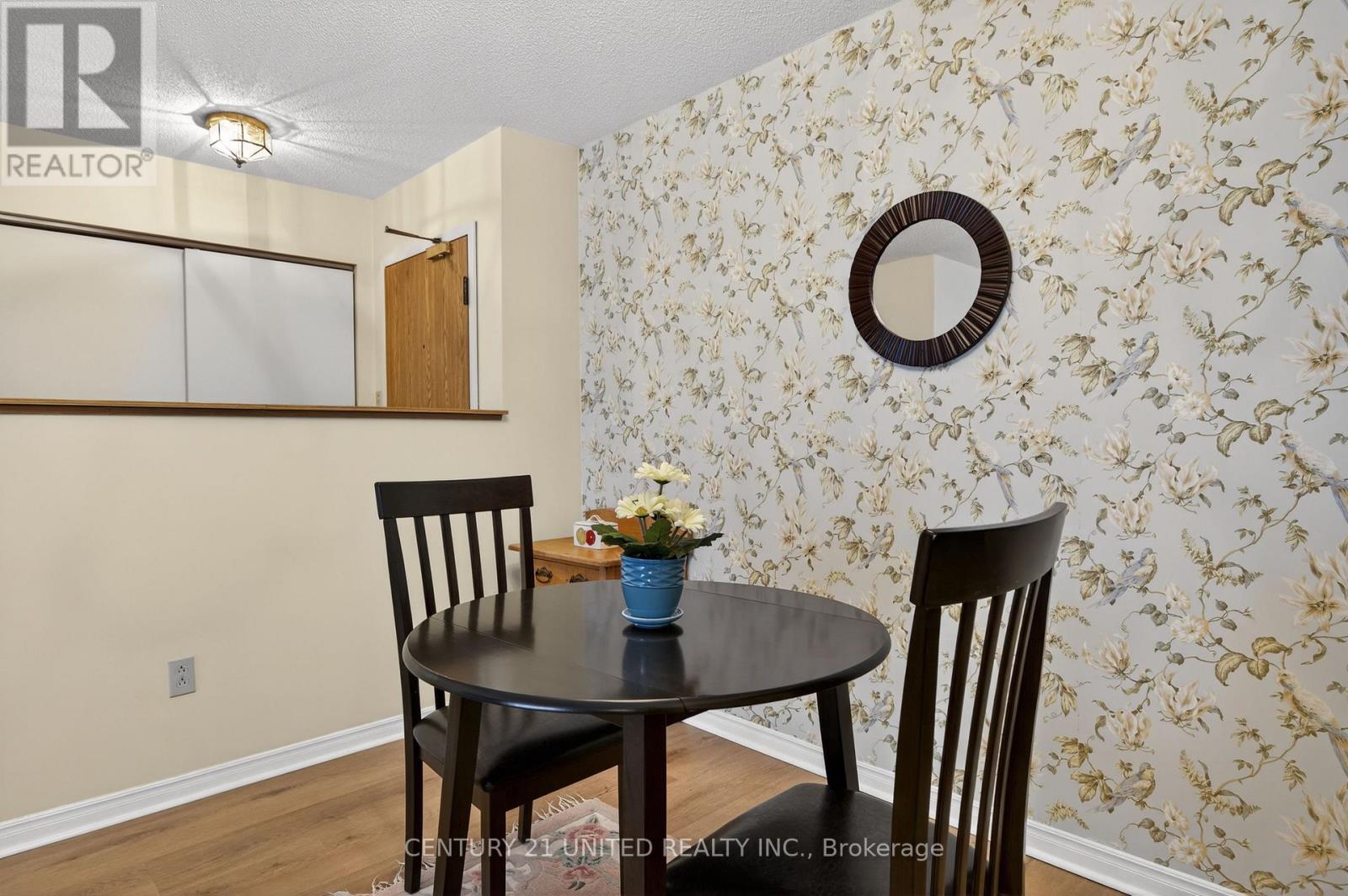 206 - 2185 Walker Avenue, Peterborough (Ashburnham Ward 4), Ontario  K9L 1T6 - Photo 10 - X12945924