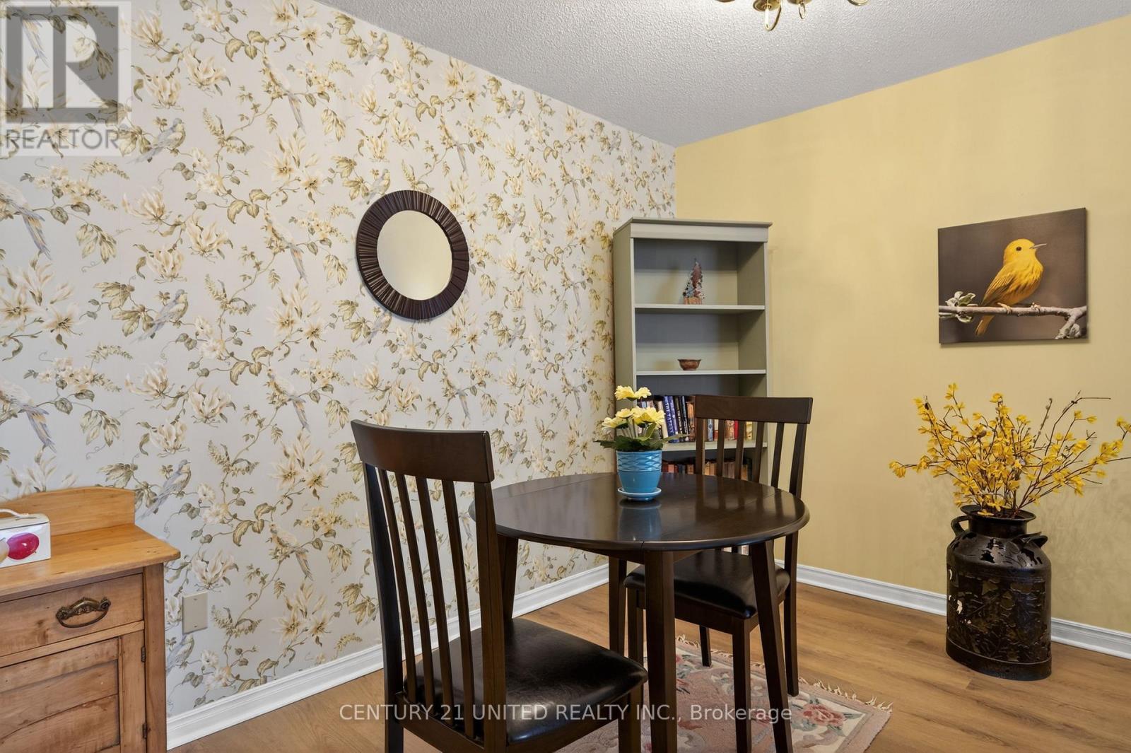 206 - 2185 Walker Avenue, Peterborough (Ashburnham Ward 4), Ontario  K9L 1T6 - Photo 11 - X12945924